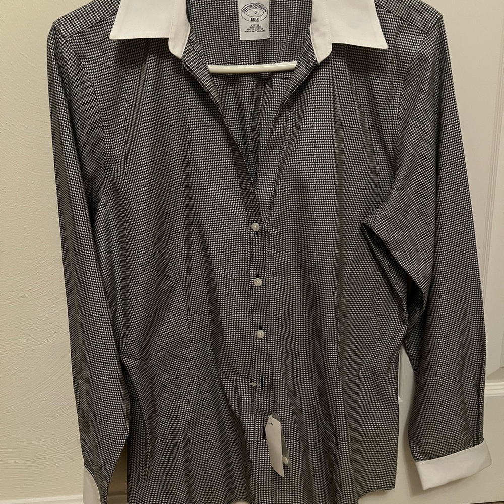 NWT Brooks Brothers black and white blouse